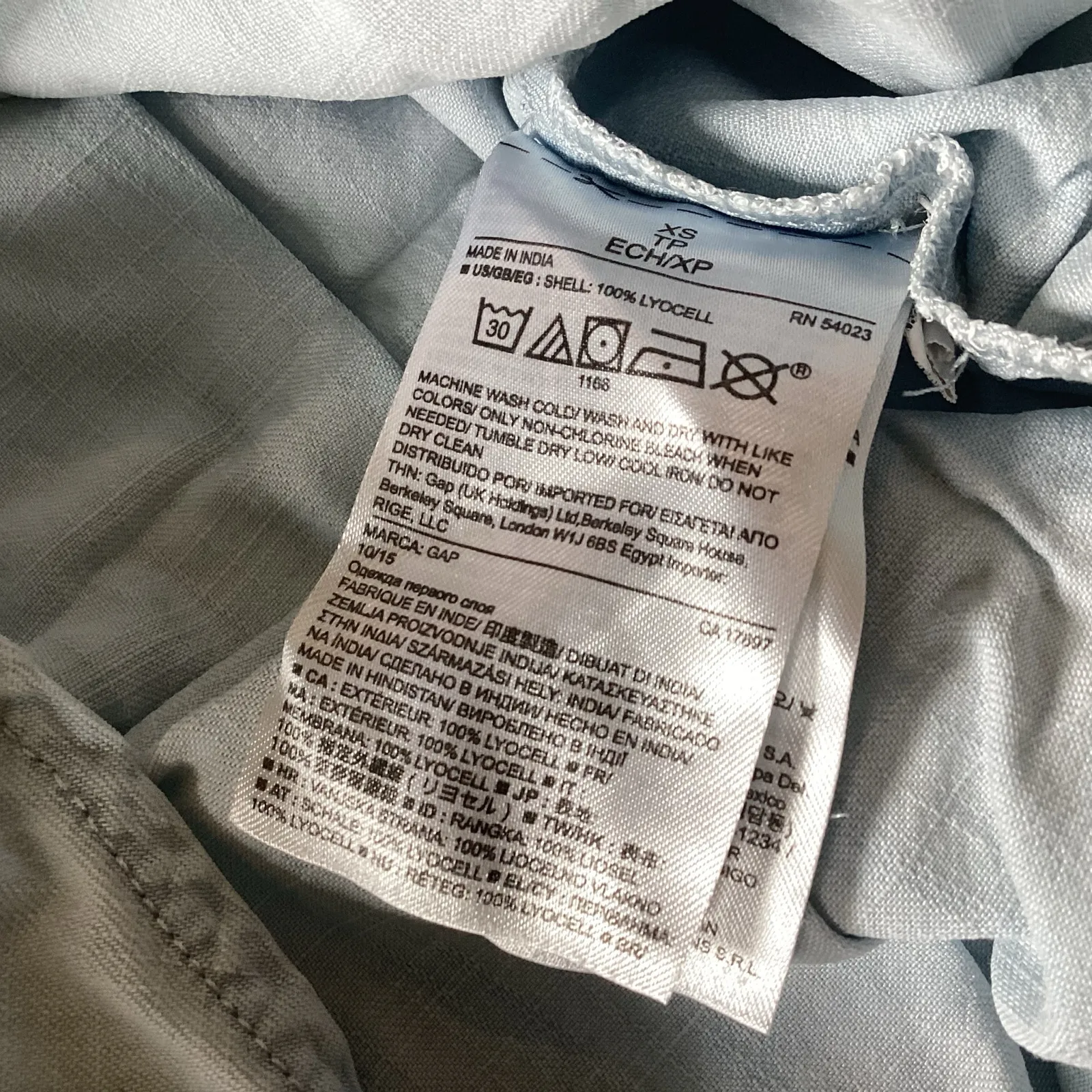 Gap Perfect Sleeveless Tie-Waist Shirtdress - Image 8