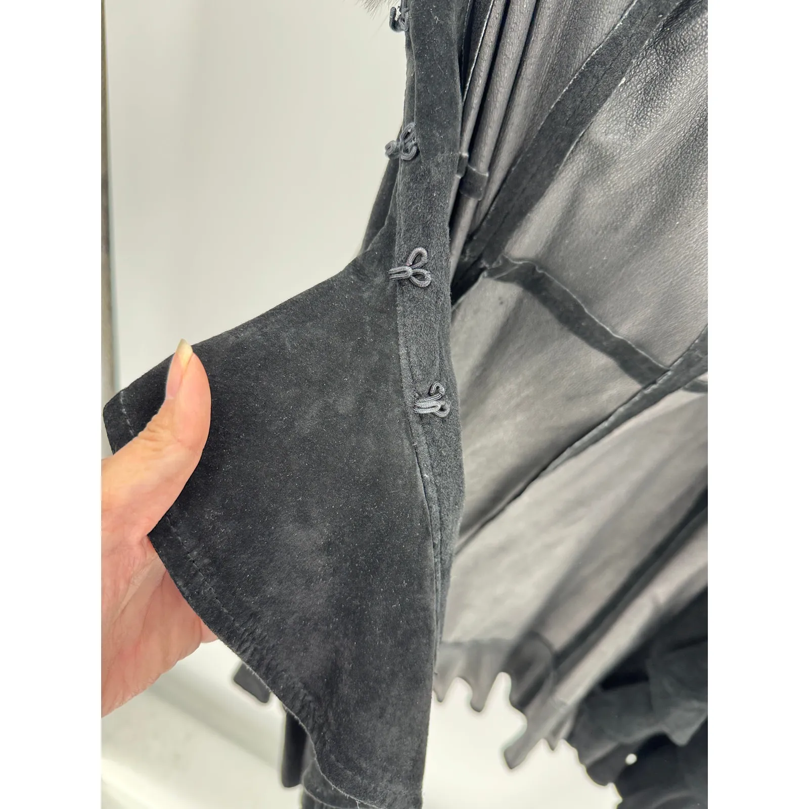 Vintage suede fur collar long coat size L western NFR skijoring cabin whimsigoth Black Size L - Image 13