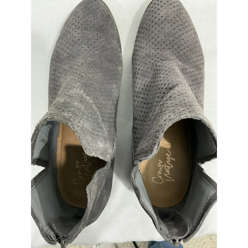 Womans Crown Vintage Size 6.5 M Rumble Gray Vented Zip Cut Out Heel Booties - Image 6