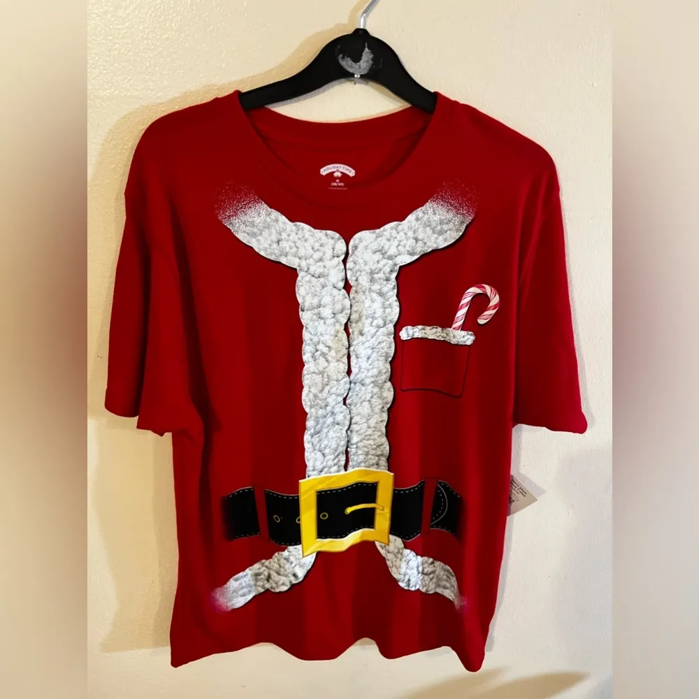Ugly Christmas Men's 'Gold Buckle Santa' Short Sleeve T-Shirt Red Size M (38-40) - Image 2