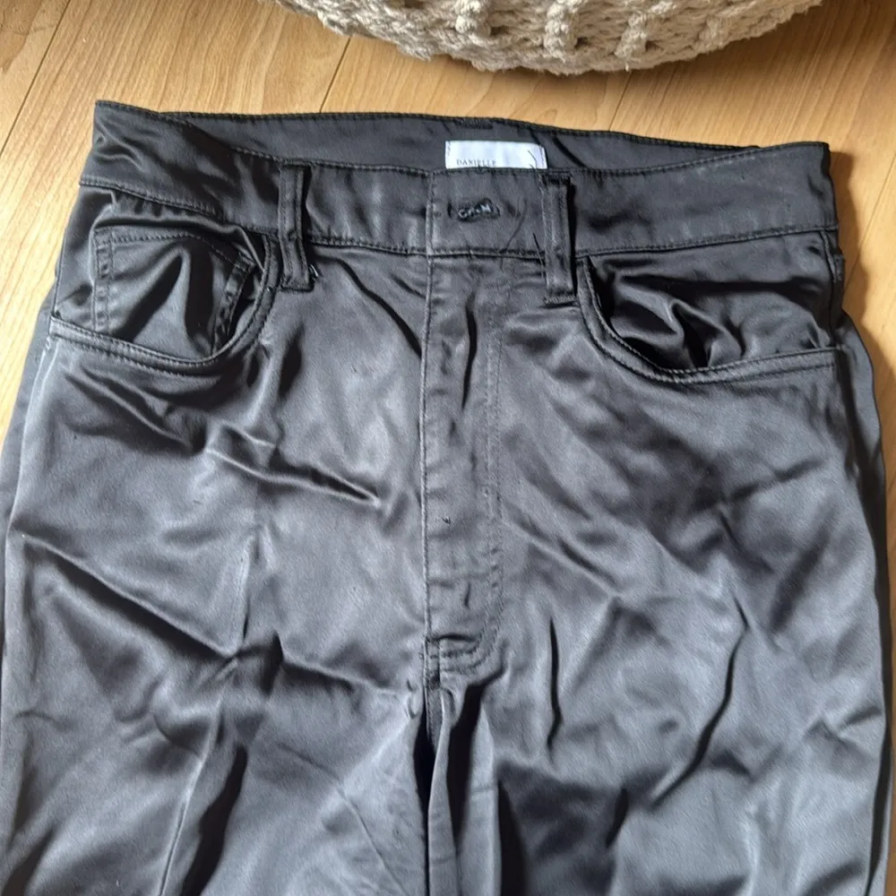 Black Straight-Leg Pants - Image 2