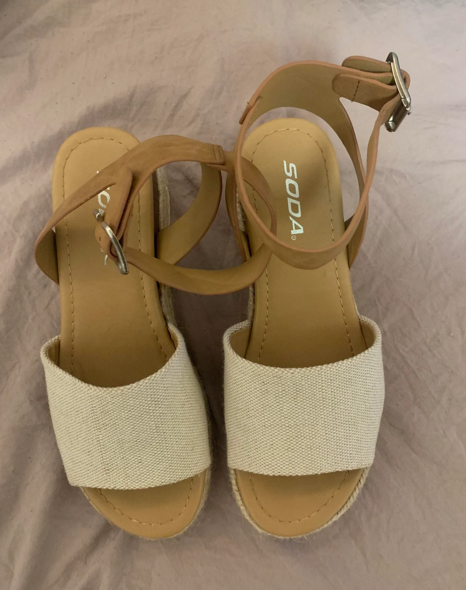 Soda Platform Sandals - Image 3