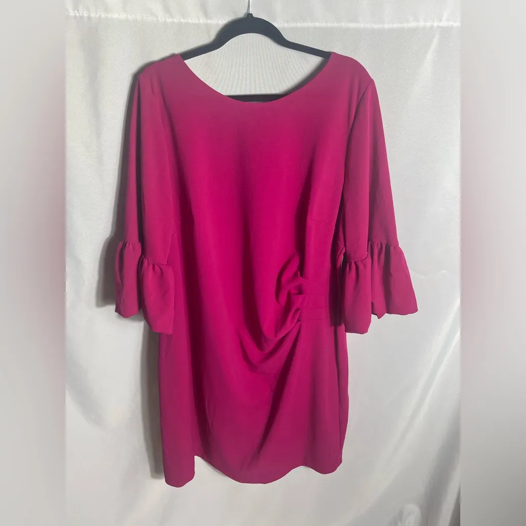 Jessica Howard Woman 22W Magenta Shift Dress Ruffle Sleeves Gold Zip Back NWT - Image 2
