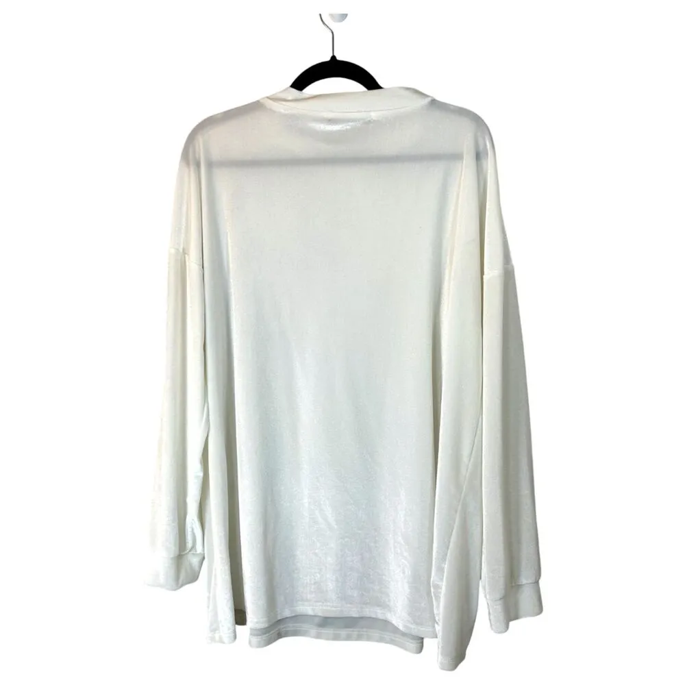 My Mum Made It Long Sleeve Oversized Flowy Velvet Blouse One Size White Size undefined - Image 4