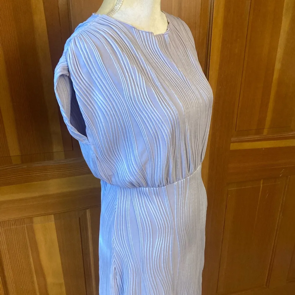 NWT, Lavishly Paris Women’s Lavender Split Thigh Dress. Purple Size 8 - Image 11