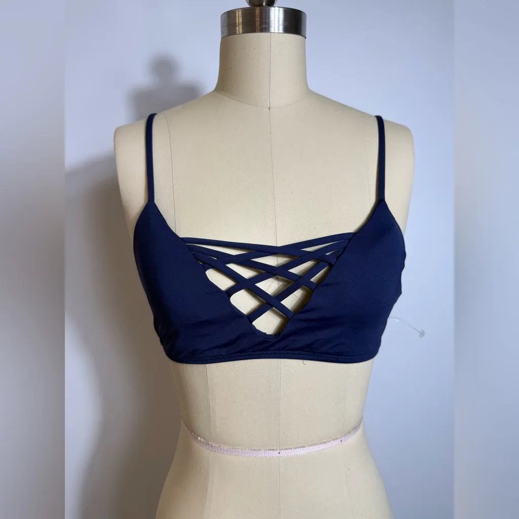 New! L*SPACE‎ JAMIE BIKINI TOP Midnight Blue Size Medium $88 - Image 4