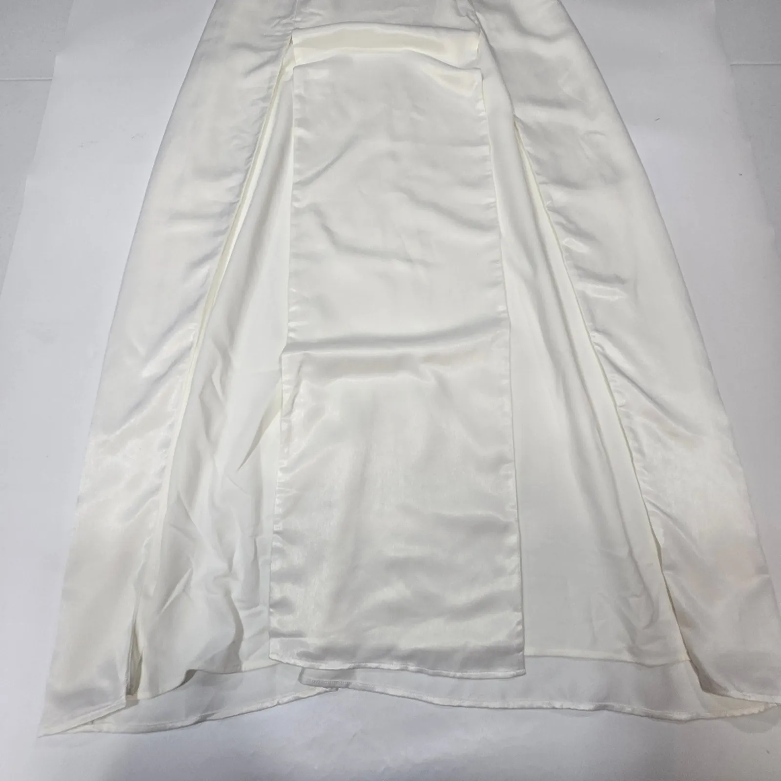 Lovers and Friends Naomi Gown in Ivory Large - Image 4