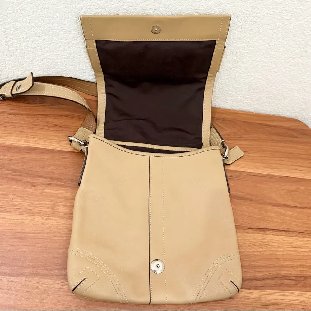 Vintage COACH 8A07 Soho Flap Butter Beige Soft Leather Messenger Shoulder Bag - Image 5