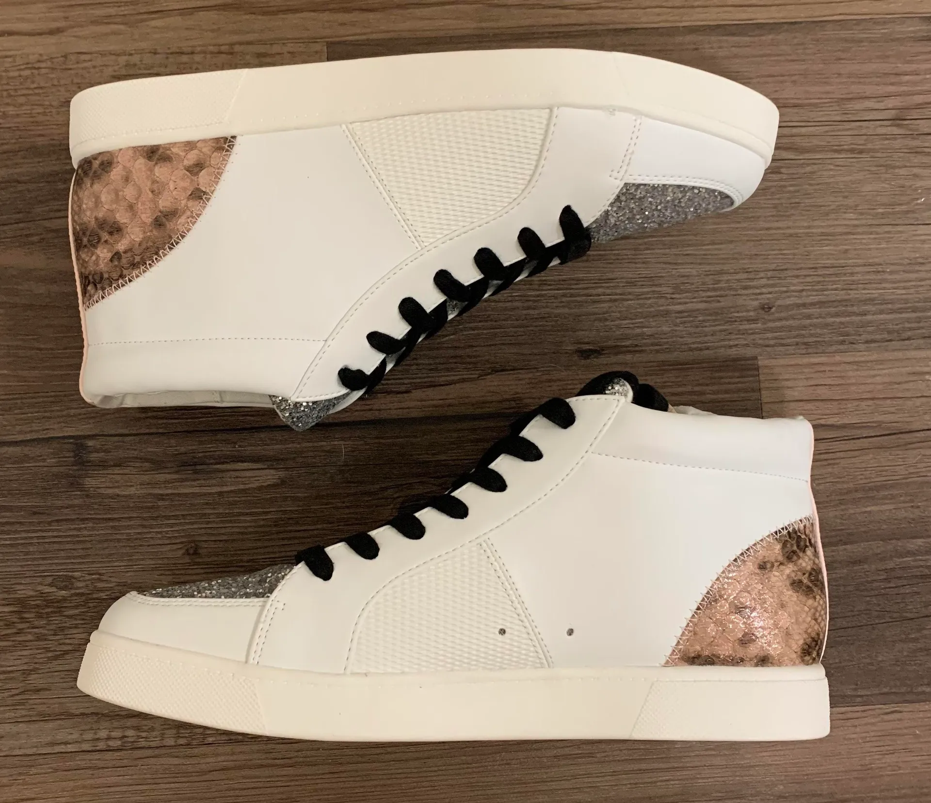 Circus White Deszi Mid-Top Sneakers Size 9.5 - Image 4