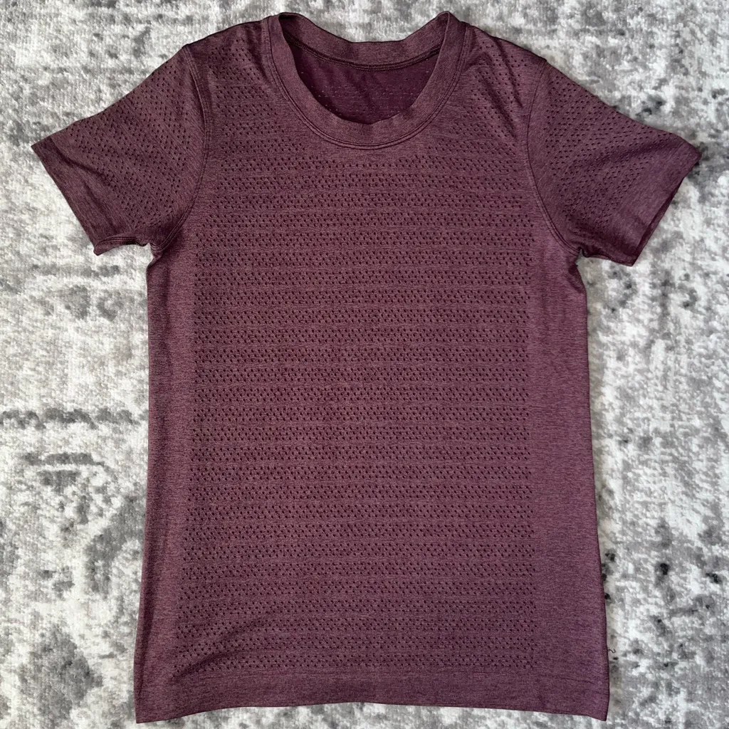 Lululemon Breeze By Short Sleeve *Squad - Image 2