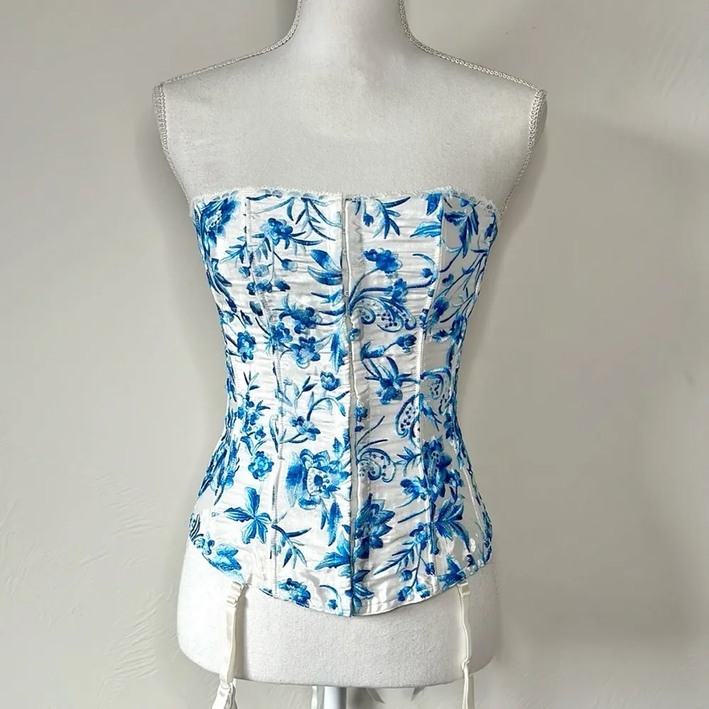 Frederick’s of Hollywood Corset - Image 3