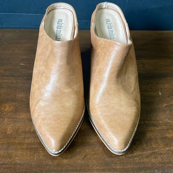 Olivia Miller slip on boots sz 8 - Image 2