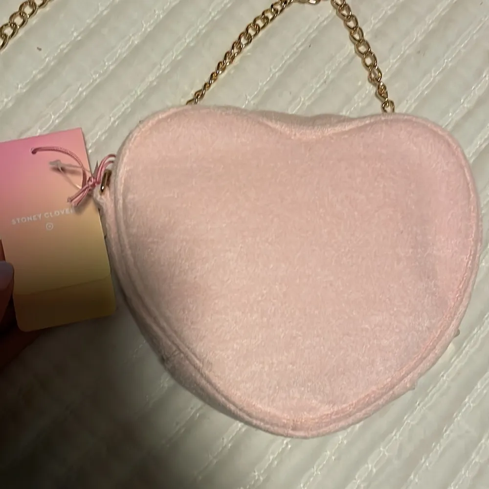 NWT Blush pink Stoney Clover Lane x Target terry cloth heart crossbody bag! - Image 5