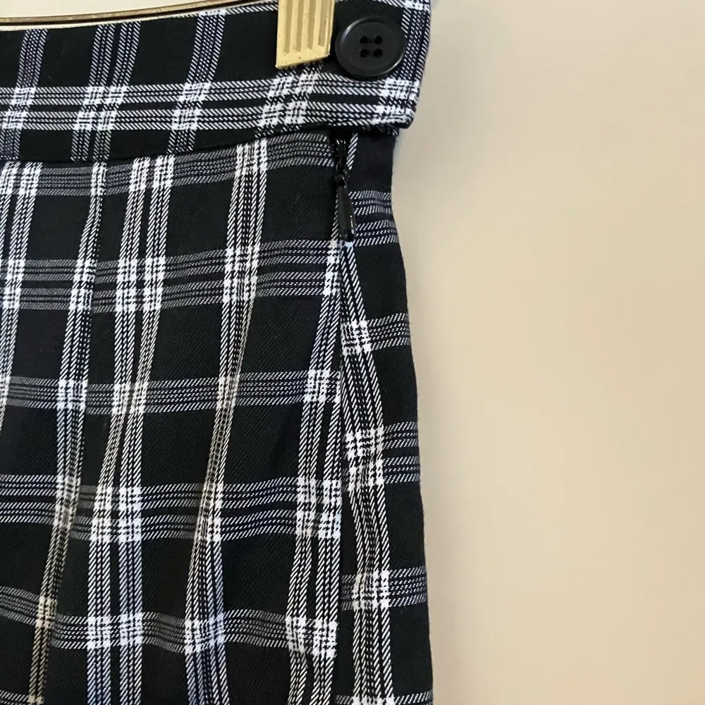H&M Skirt Divided Black Plaid Mini Tartan Academia Pleated Skater Retro Size 0 - Image 9