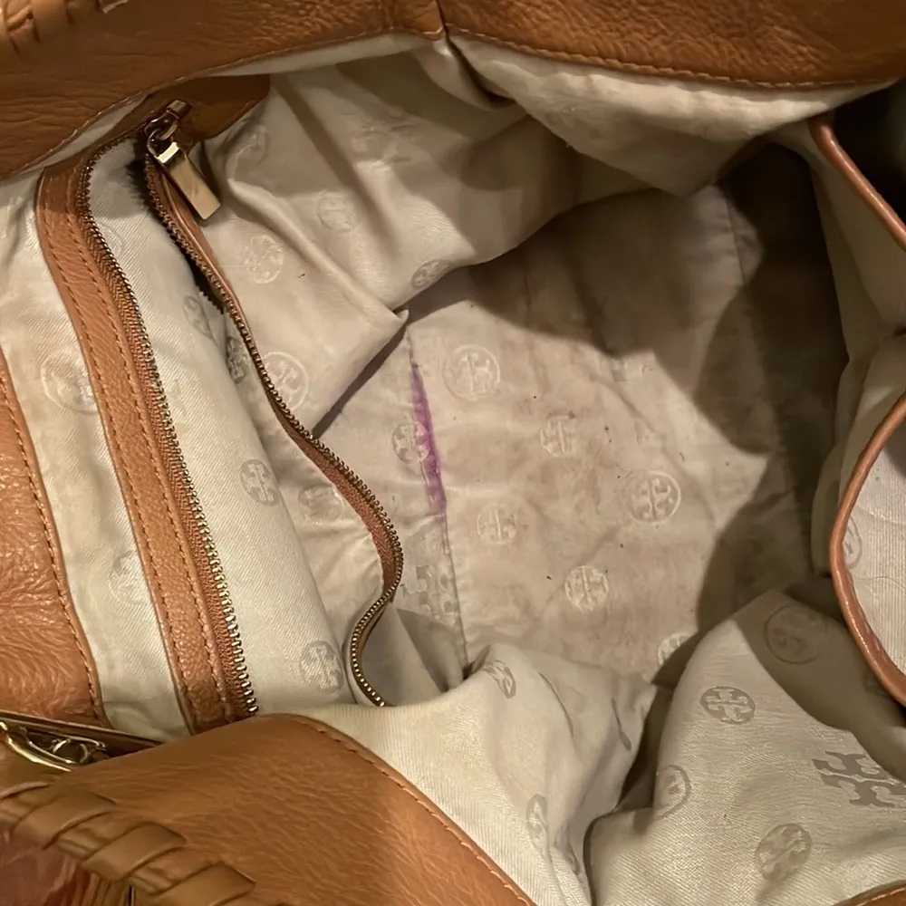 Tory Burch Marion East West Tote Tan - Image 12