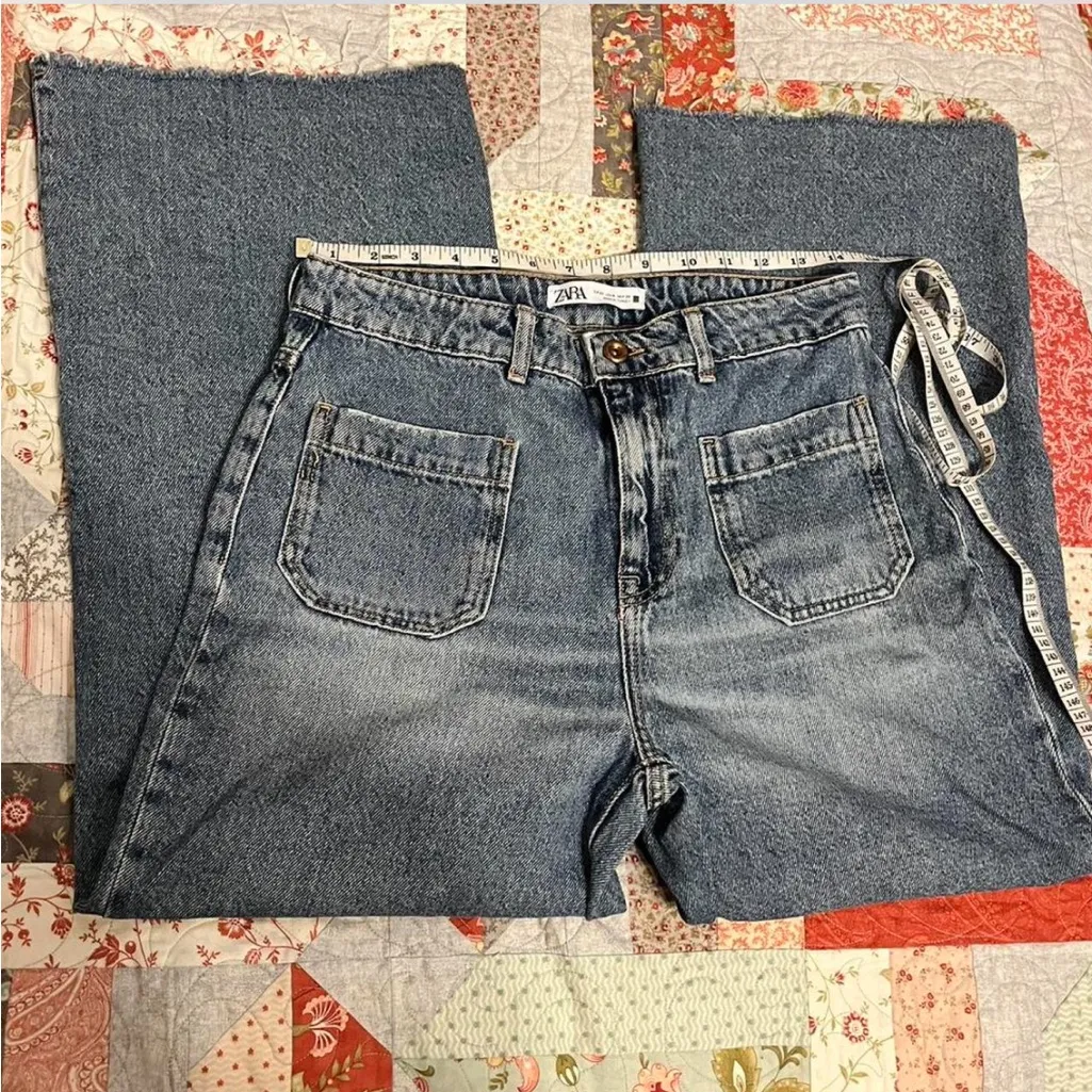 Zara Wide Leg Cropped Pocket Detail Jeans - size 8 - Image 3