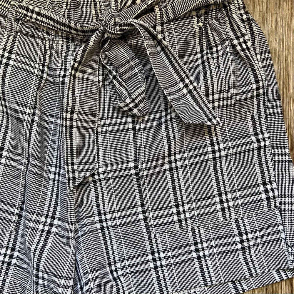 Shinestar Black and White Plaid High Waist Shorts - Image 2