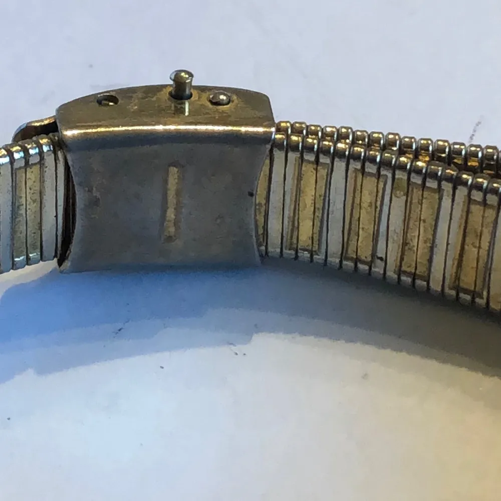 Tanivas 21 Prix Wind Up Vintage Gold Tone Wrist Watch - Image 2