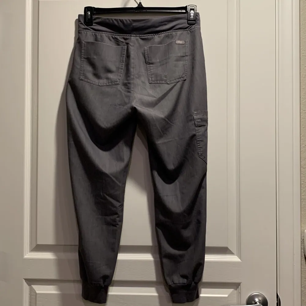Figs Graphite Zamora Joggers Pharmacist Surgeon Nurse Doctor Scrub Small #1128 - Image 3