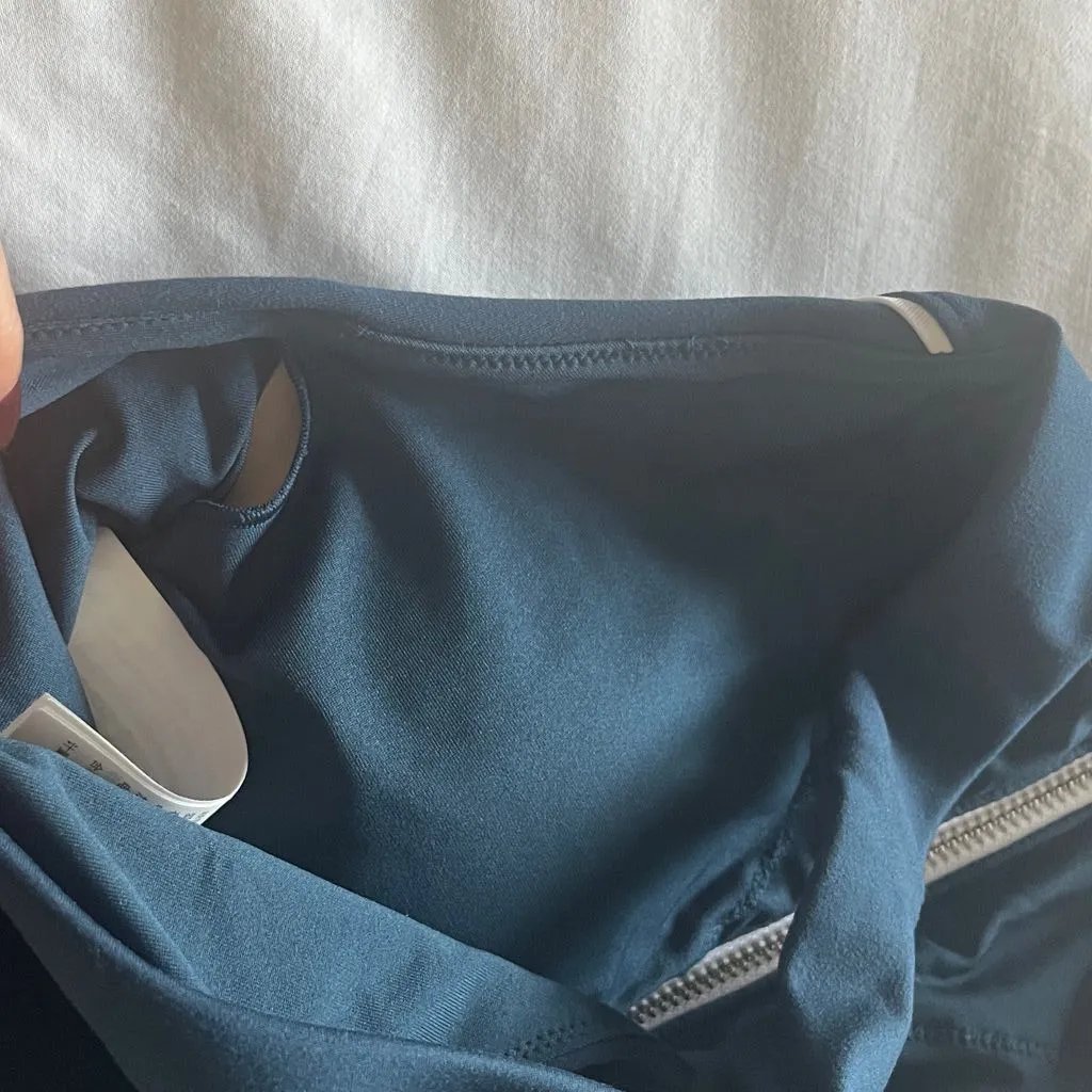 YPB Abercrombie | Navy Blue Athletic Set with White Trim XS/S - Image 4