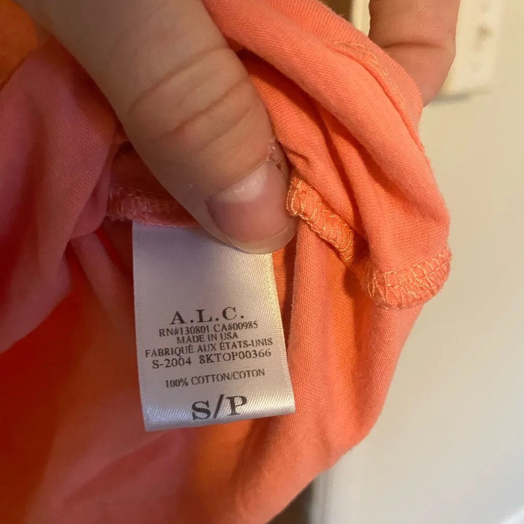 A.L.C puff sleeve top coral small - Image 4