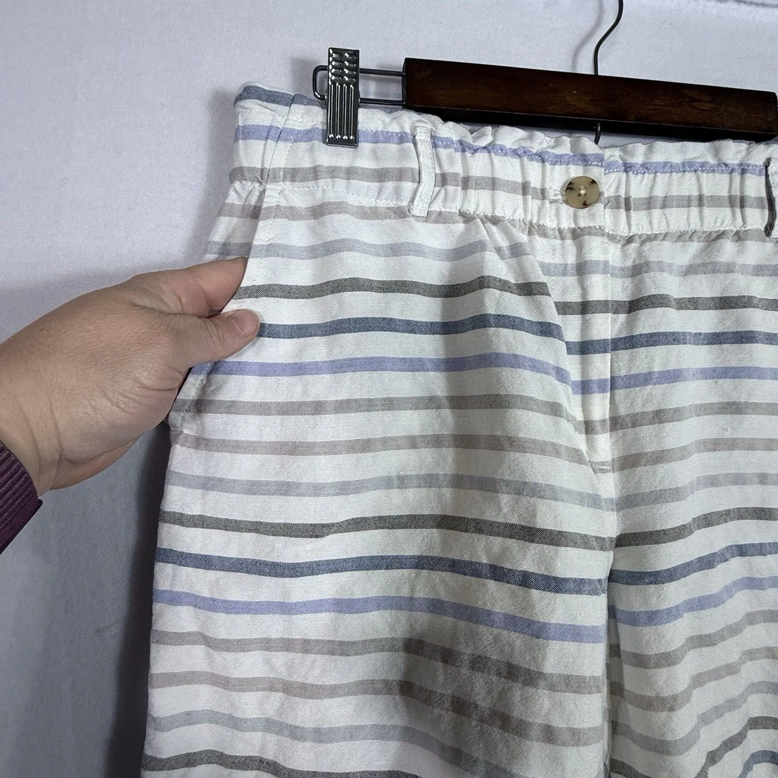 J. Jill Striped Linen Blend Paperbag Waist Cuffed Shorts Size M Coastal Nautical Blue Size M - Image 6