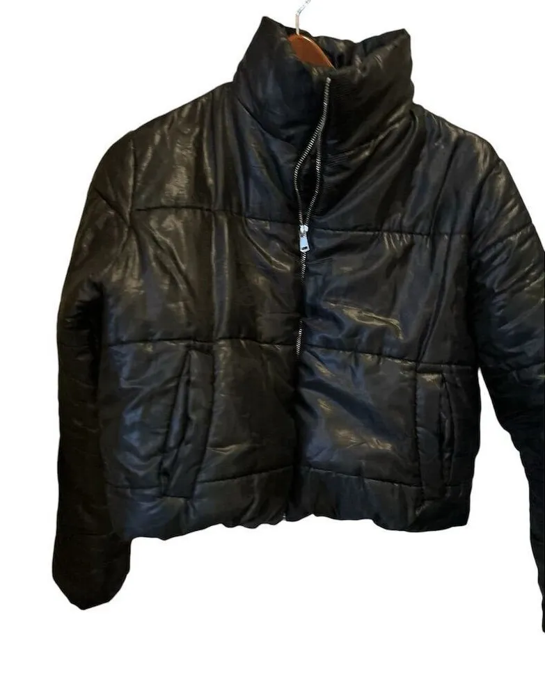 Rising Women's Black Cropped Puffer Jacket Size L High Neck Quilted Size L - Image 1