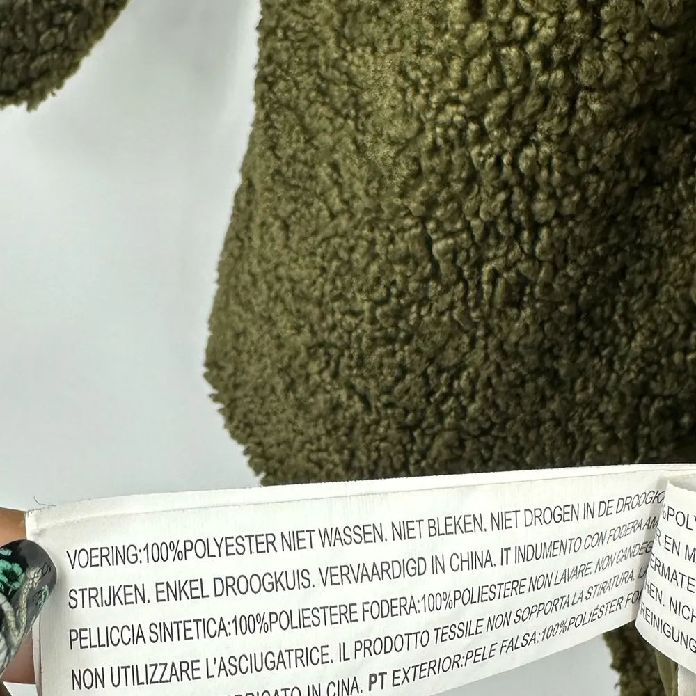 Forever 21 Contemporary Green Teddy Bear Jacket SZ Large - Image 4