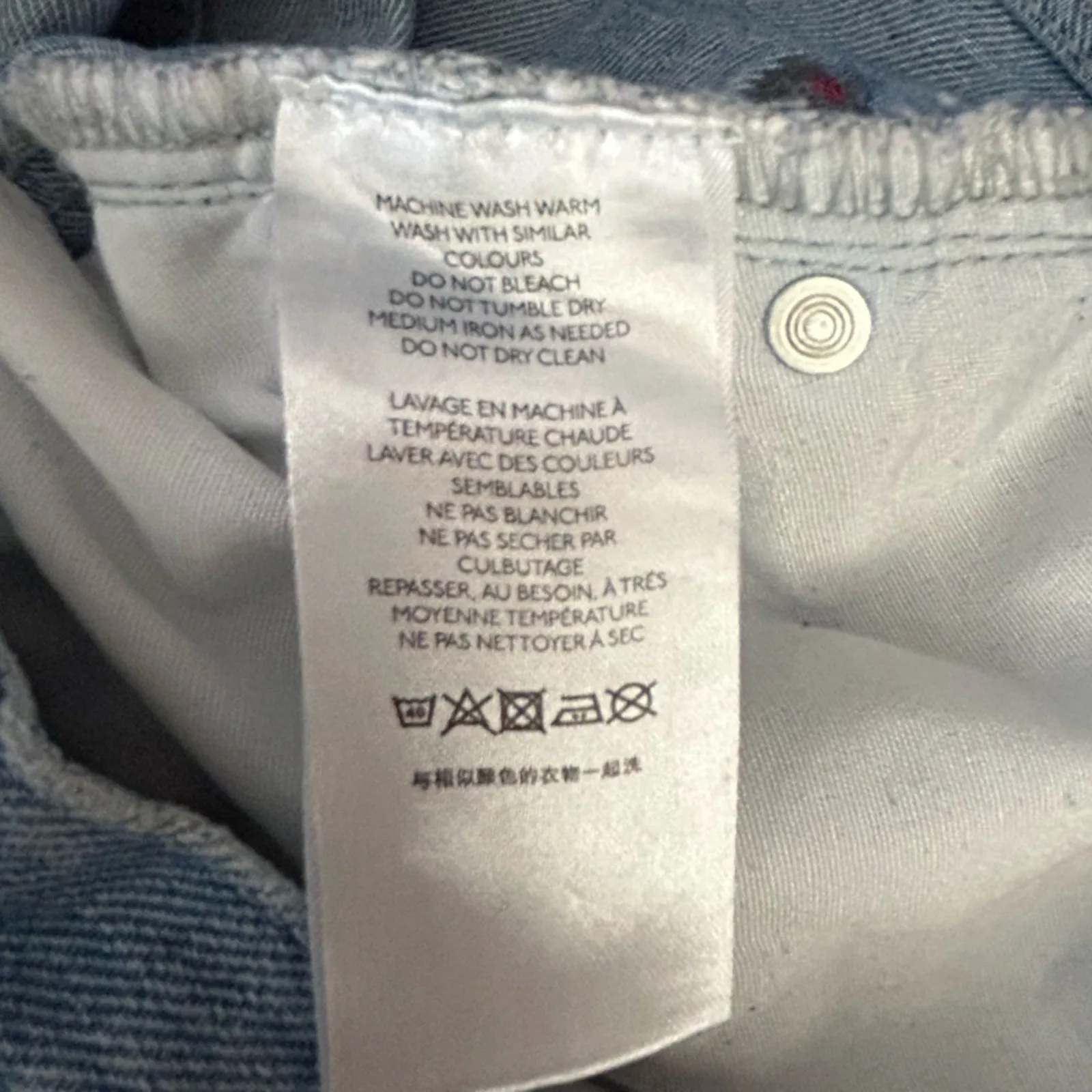 BDG Urban Outfitters High-Rise Baggy Straight-Leg Jeans 27 Light Wash - Image 10