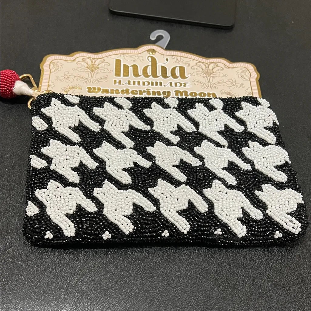 Wandering Moon | Houndstooth Pattern Beaded Bag Black - Image 7