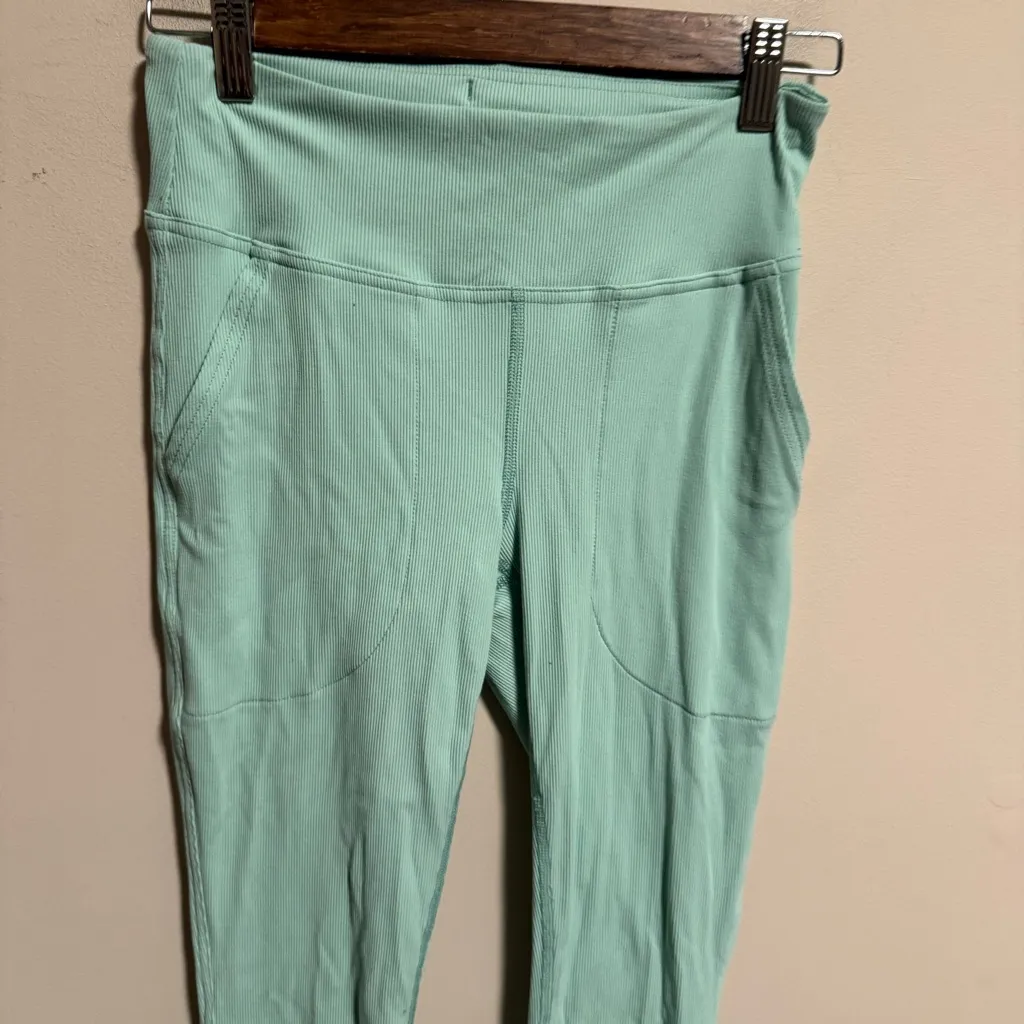 Outdoor Voices Patina Seafoam Flare Leggings Rib Mint Green- Size Small - Image 4