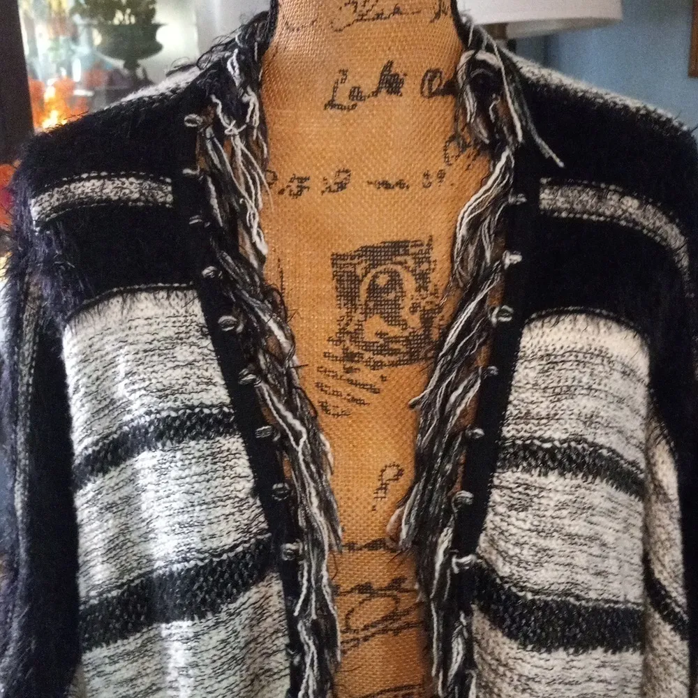 Ming Wang Black and Gray Striped Chunky Open Front Long Sweater Duster - Image 5