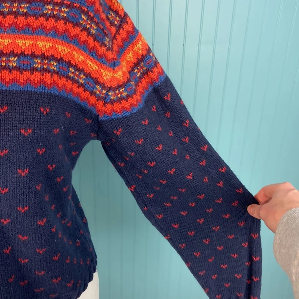 Vintage Paris Sport Club Fair Isle Teal Knit Cropped V Neck Sweater Size Large - Image 9