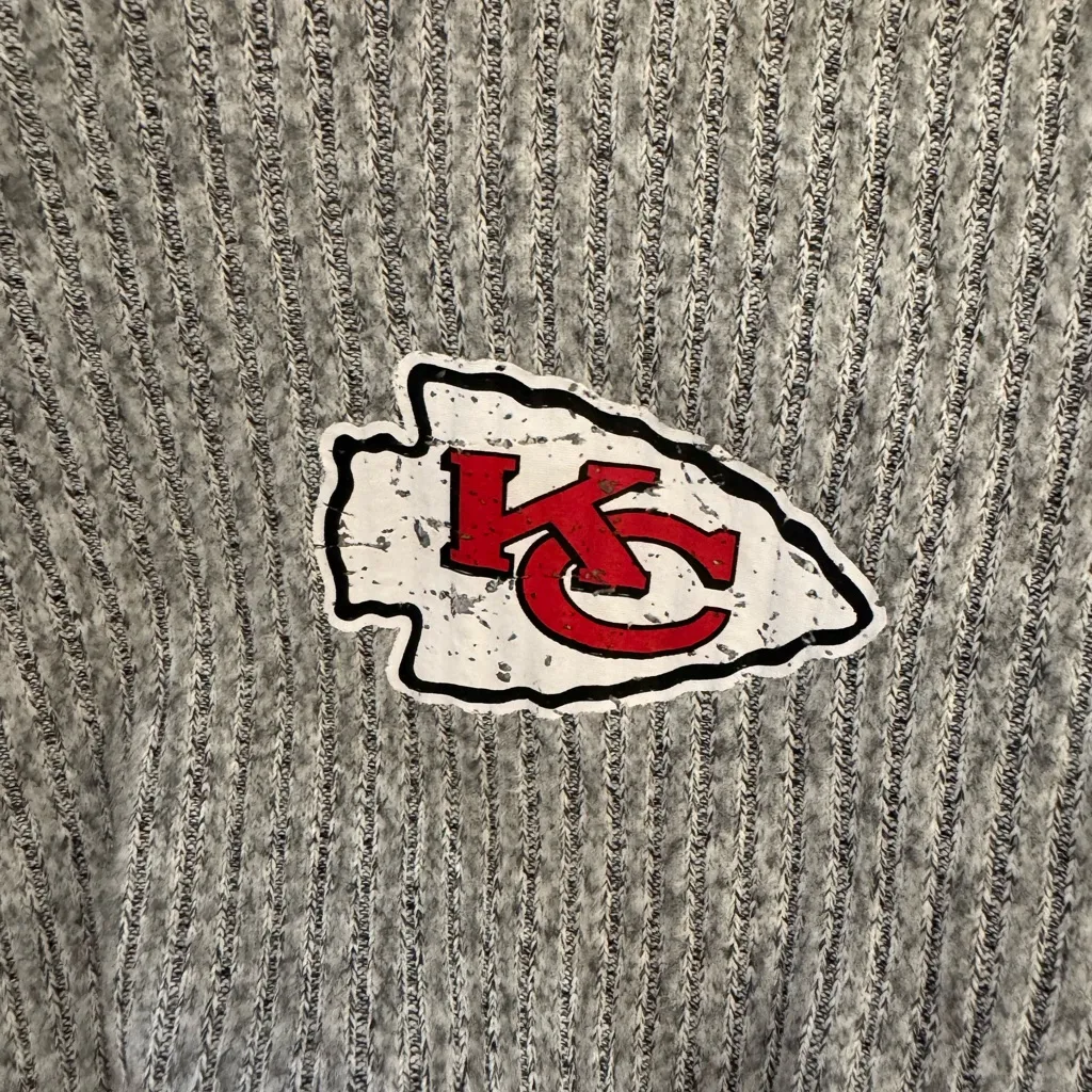 NWT! Women’s NFL Kansas City Chiefs gray ribbed sweater long sleeve Medium - Image 4