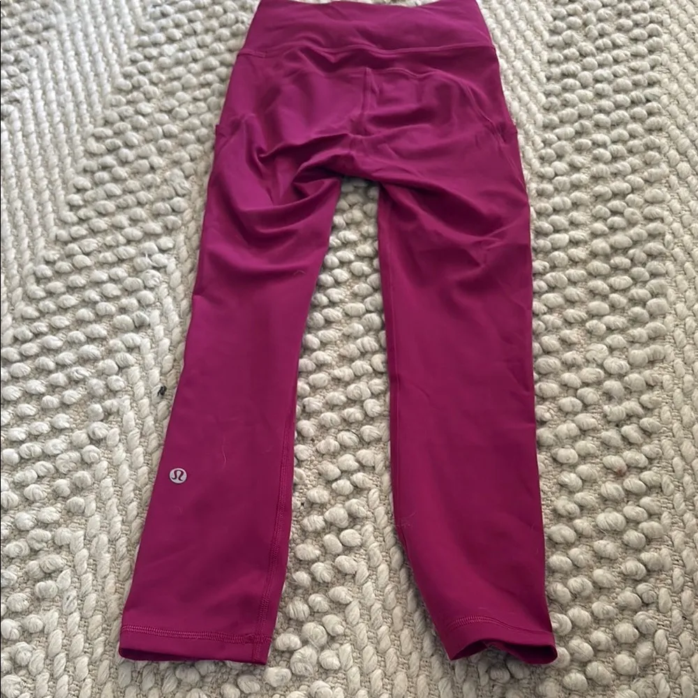 Magenta, Lululemon Leggings hardly worn - Image 2