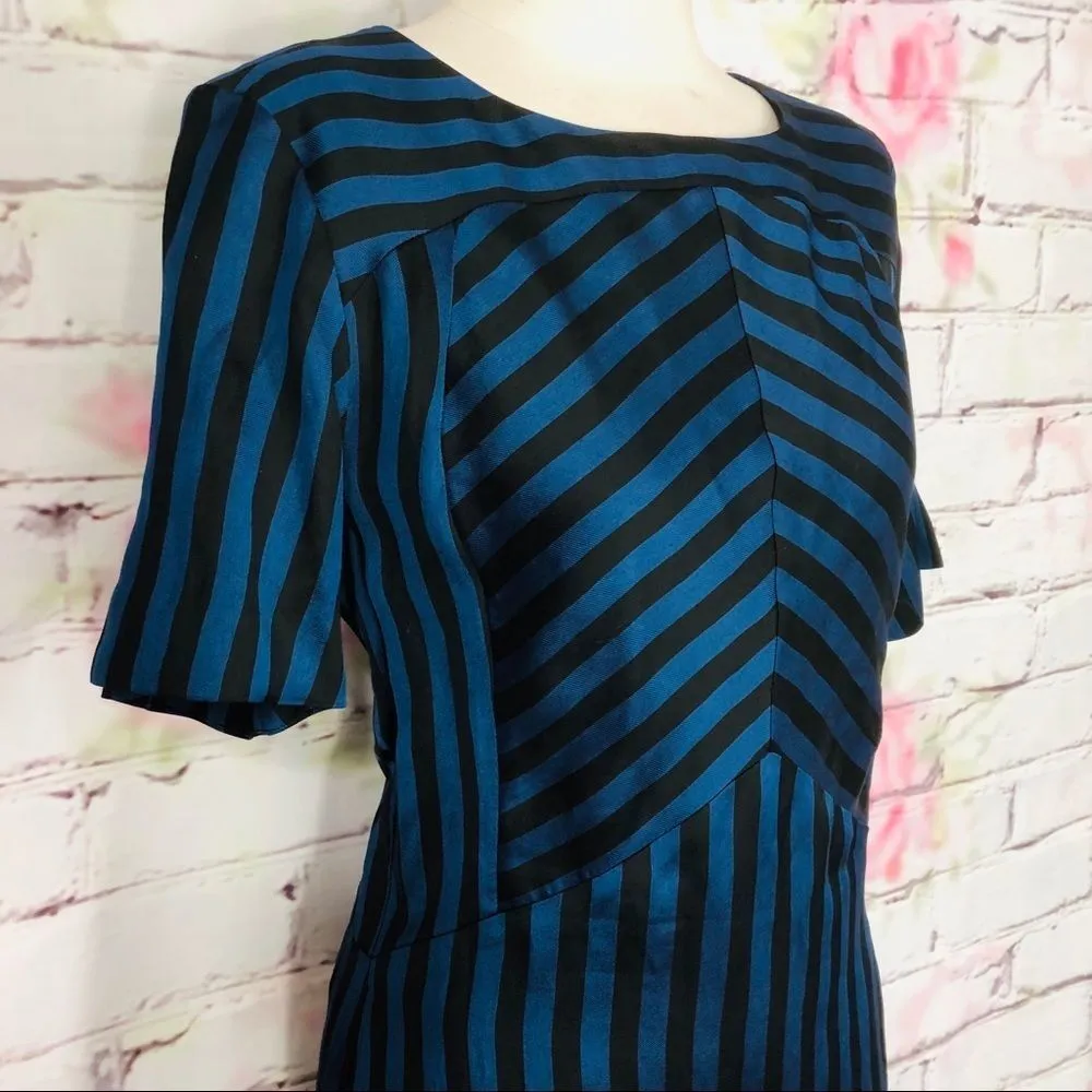 Rebecca minkoff short sleeve vertical stripe dress - Image 3