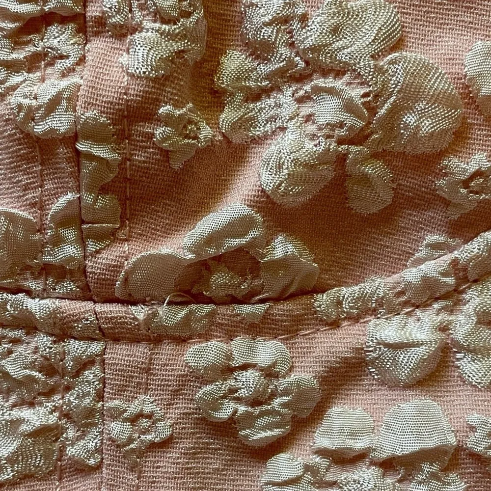 Pink Floral Textured Corset Cropped Tank Top size Large - Image 9