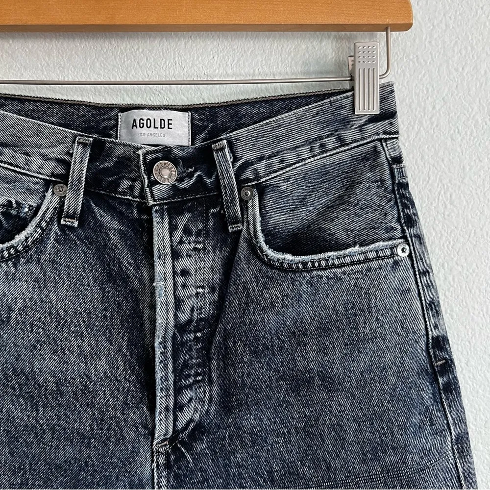 Agolde Riley Cropped High-Rise Straight-Leg Acid Wash Organic Jeans. Size 24 - Image 2