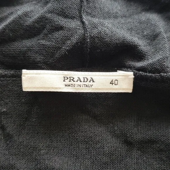 Prada Black Chic Feminine Designer Workcore Basic Knit Pullover Sweater Size 40 - Image 2
