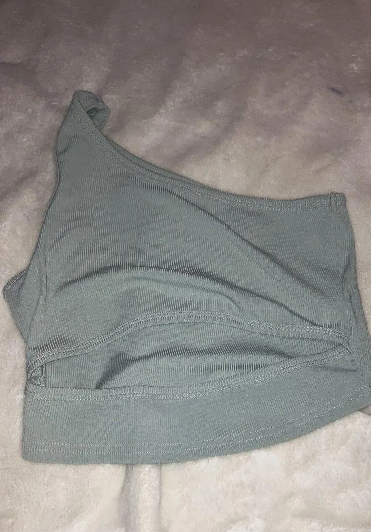 One shoulder Crop Top - Image 4