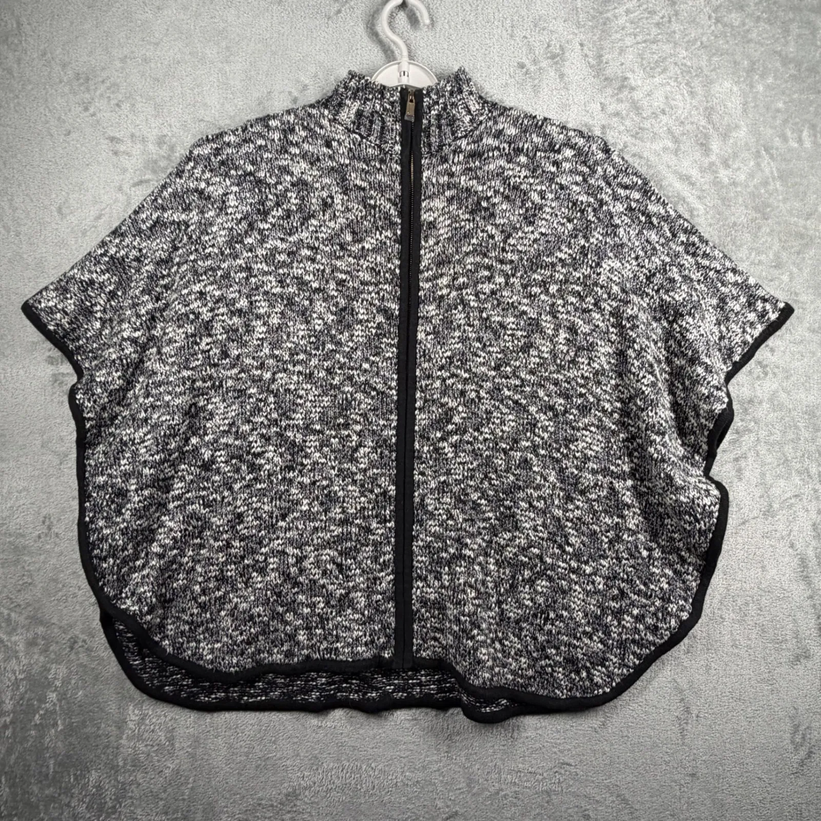 Jones New York Knit Poncho Sweater Zip Black White Marled Mock Neck S/M Cape - Image 2