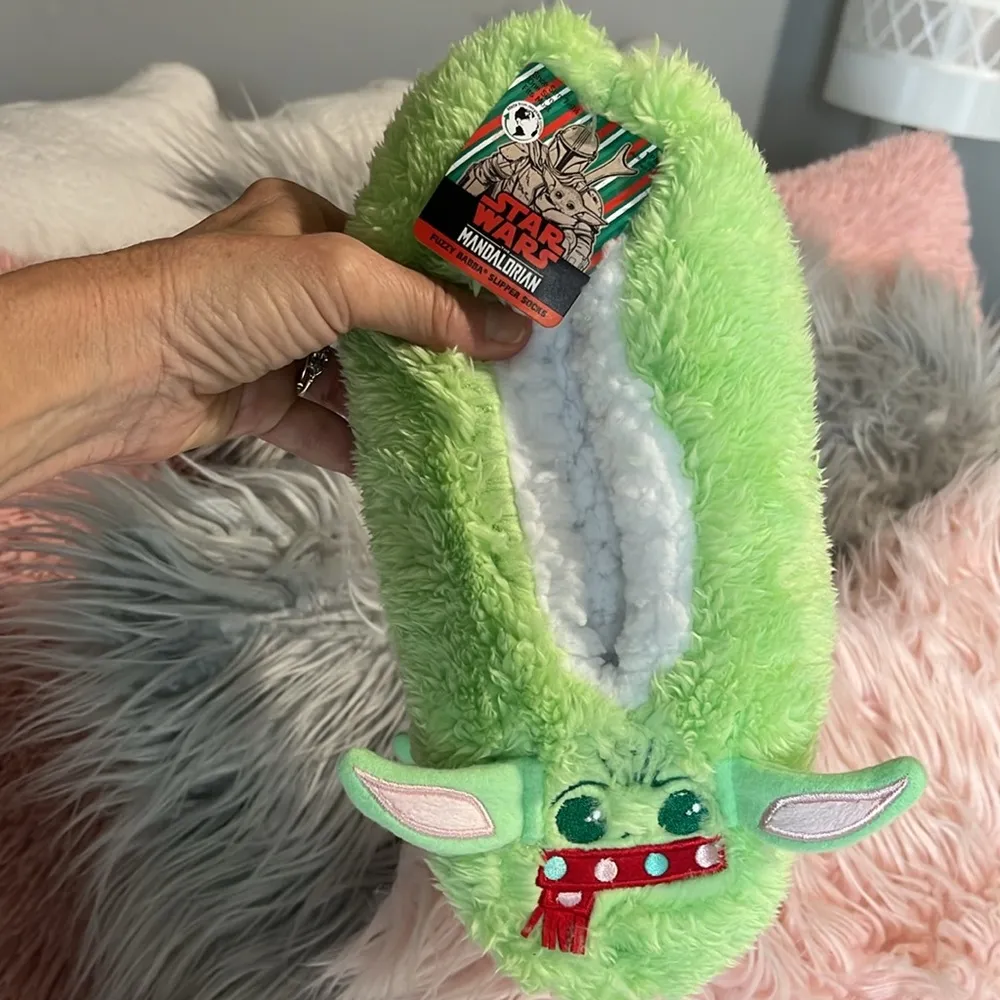 Star Wars Mandalorian Slippers Christmas Fuzzy Babba House Shoes Green One Size - Image 7