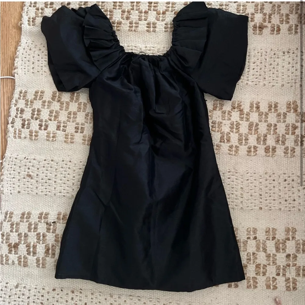 Nastygal Black Off Shoulder Dress New With Tags - Image 3