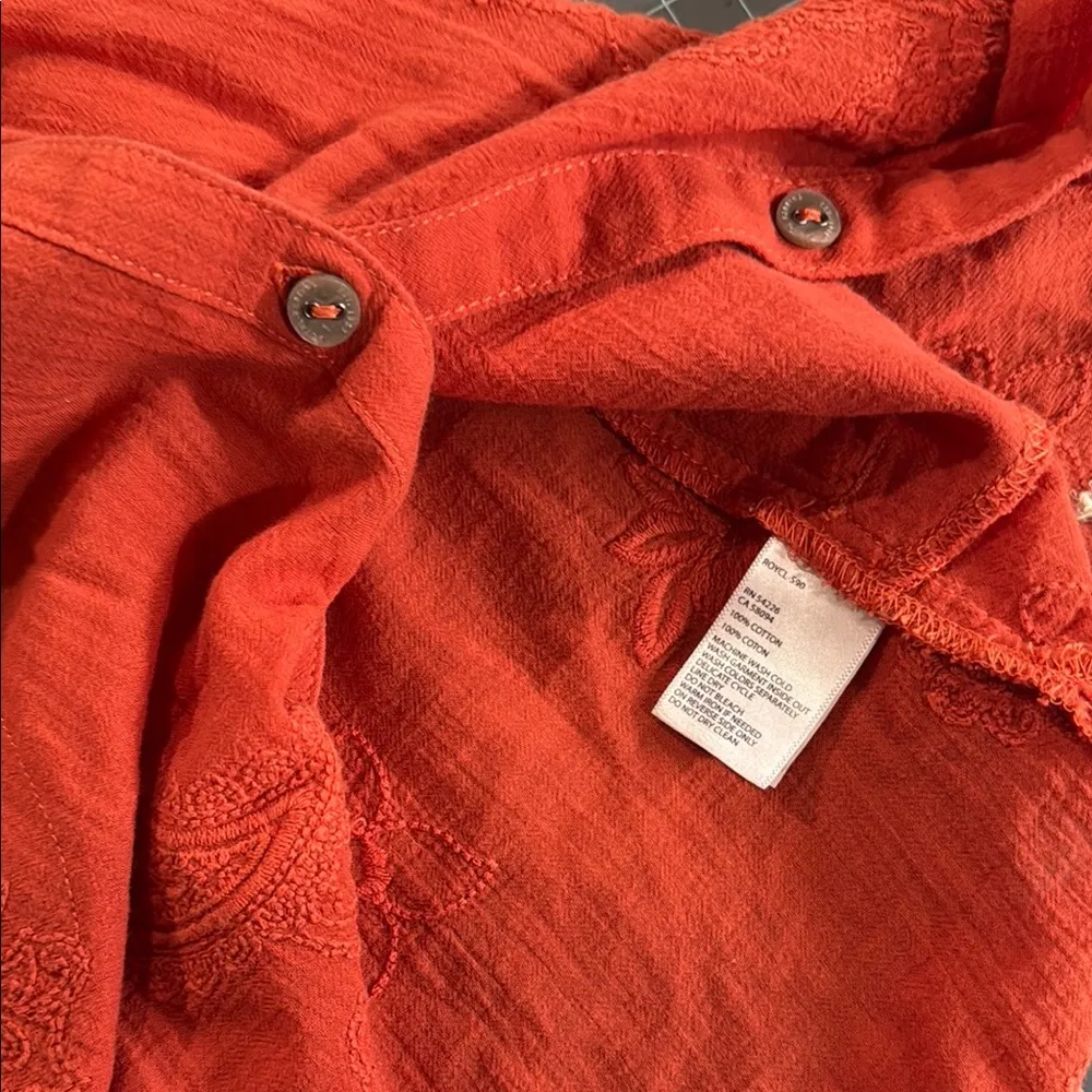 Royal Robbins Orange Sleeveless Buttoned Blouse - Image 9