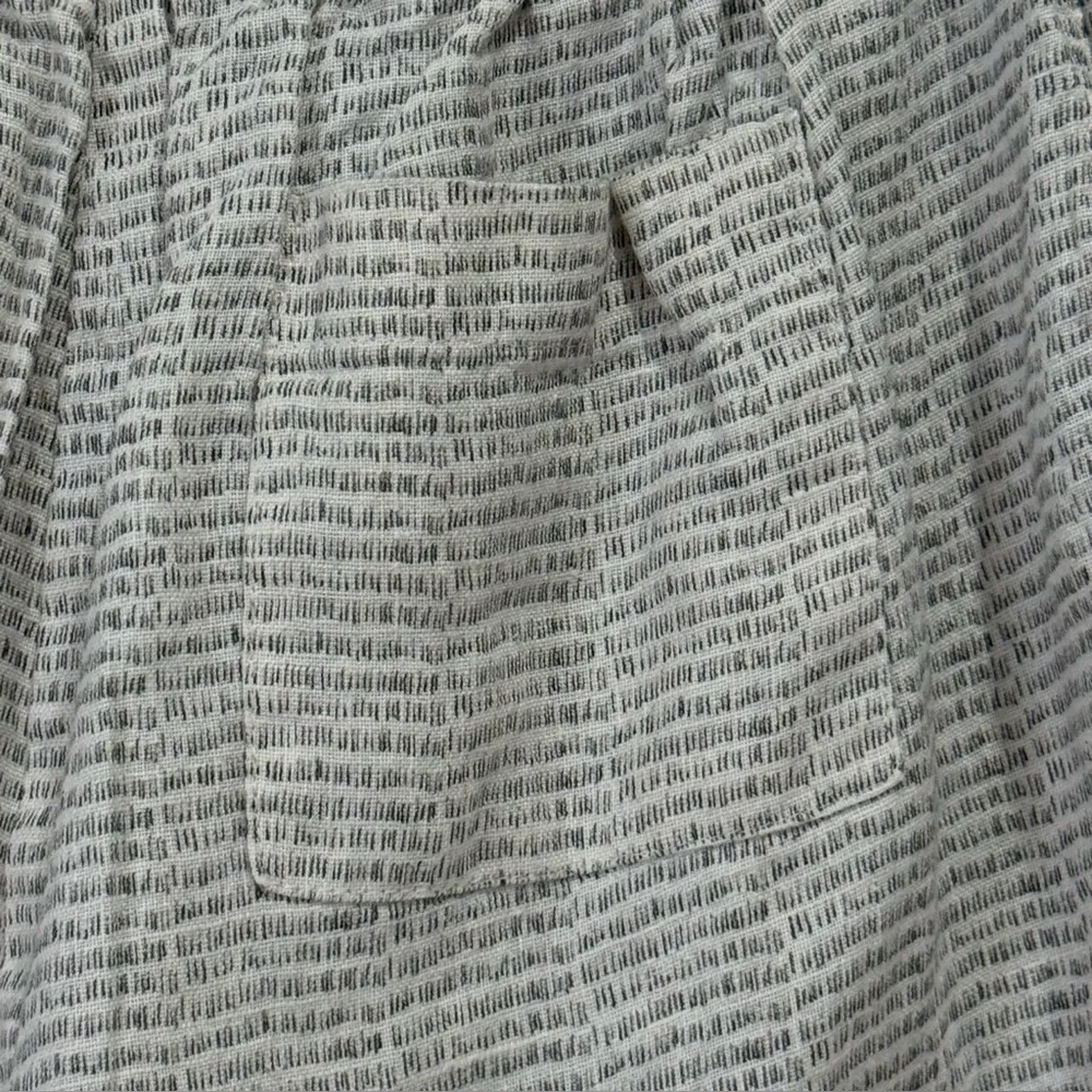 adL For Art Linen Shorts High Waisted Striped Gray Medium Coastal Chic Minimal - Image 8