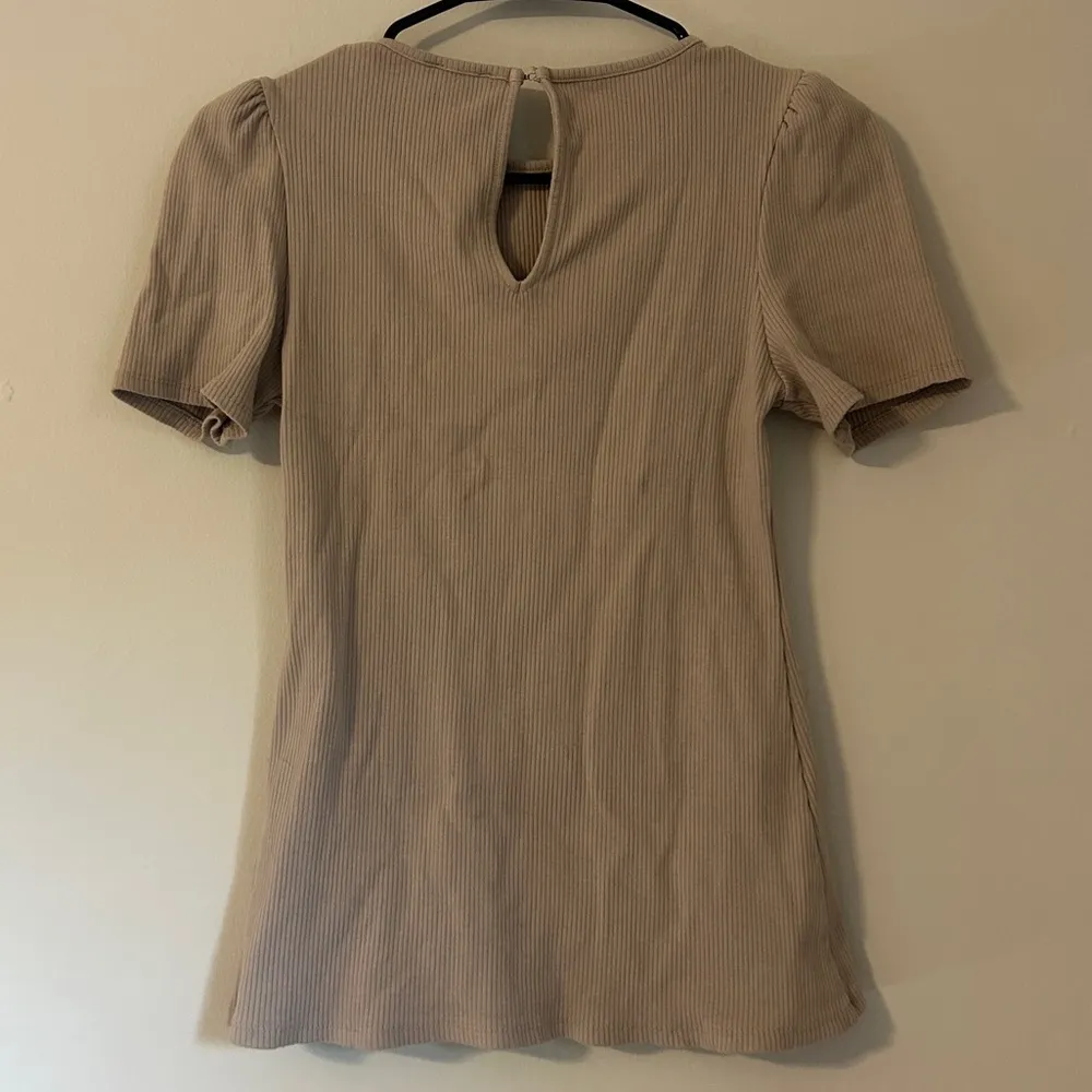 Cream Tan Chic Classy Top Small - Image 2