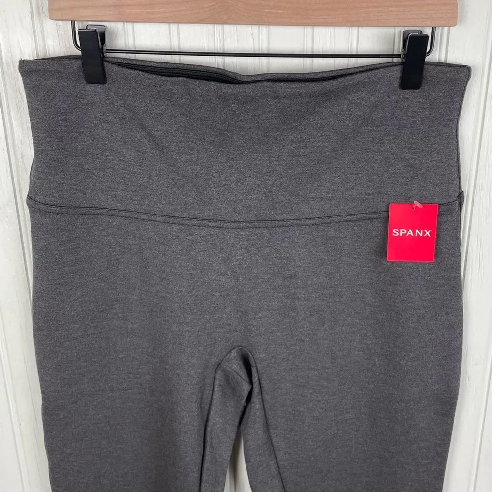 NEW Spanx Ankle Length Ponte Hem Slit Legging Dark Grey Women's Size XL Slimming - Image 6