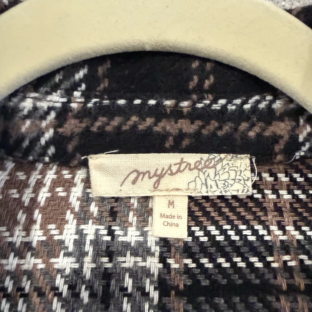 Mystree  Plaid Button Down Shacket - Image 2