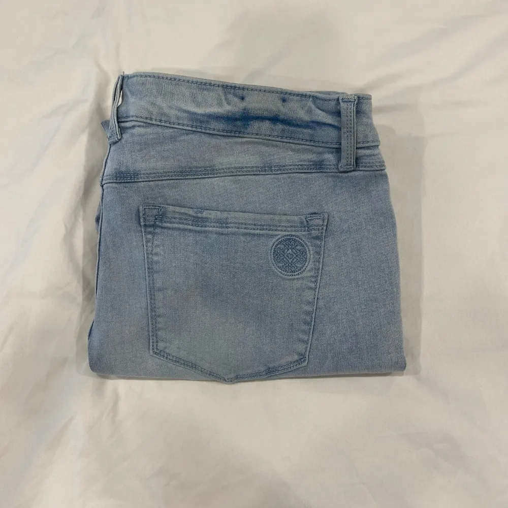 NWT Lauren Felt Silky Denim Easy Skinny Jeans - Image 16
