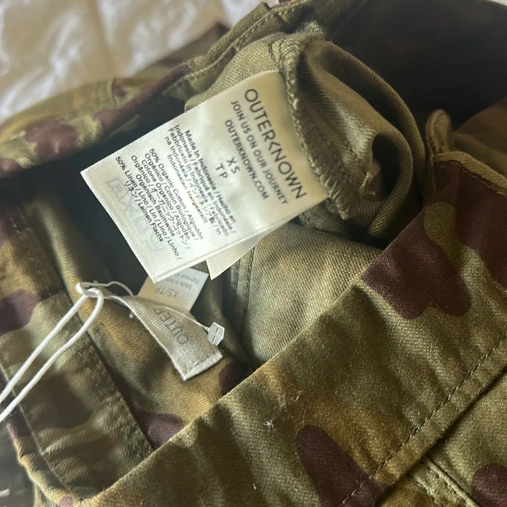 NWT OUTERKNOWN S.E.A. Jumpsuit Boiler Suit Coveralls CAMO Carpenter Linen Blend Green Size XS - Image 6